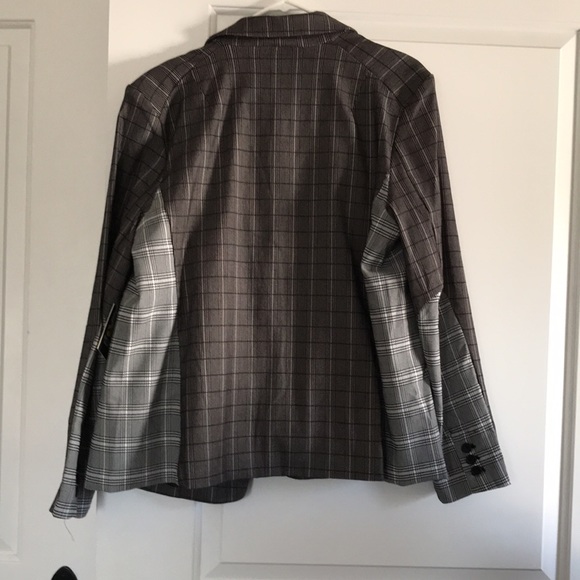 Simply Vera Vera Wang XXL suit. - Picture 2 of 10